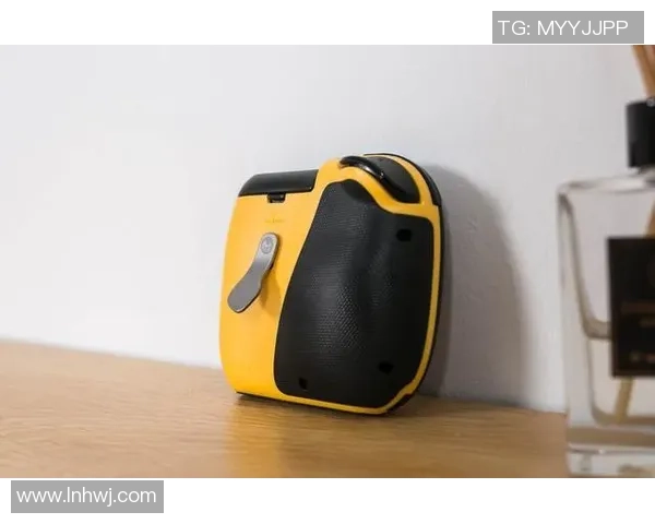 足球球星摇杆技术革新带动游戏体验升级开启虚拟竞技新纪元