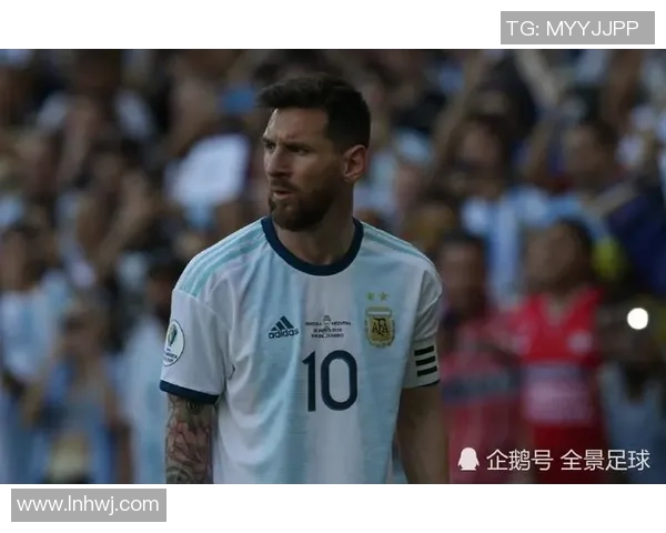 远古足球球星数据全景回顾:探索传奇人物的辉煌成绩与历史地位 远古足球球星数据全景回顾:探索传奇人物的辉煌成绩与历史地位