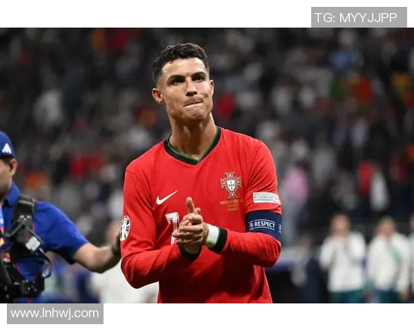 足球世界影响力最大球星的崛起与时代变革分析 足球世界影响力最大球星的崛起与时代变革分析